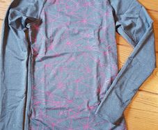 BNIP Size XS (8) Sports Top