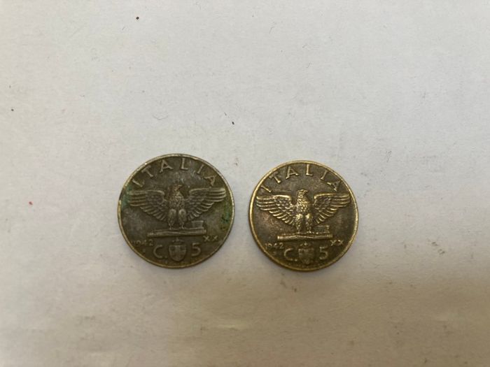 Italians 5 cents coins