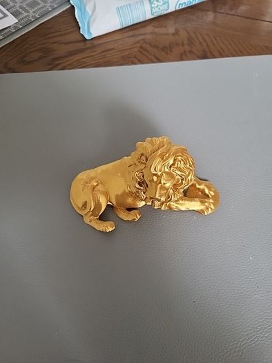 Lion ornament