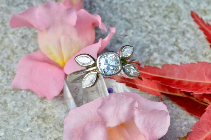 Antique Diamond Cluster Solitaire Ring - Platinum