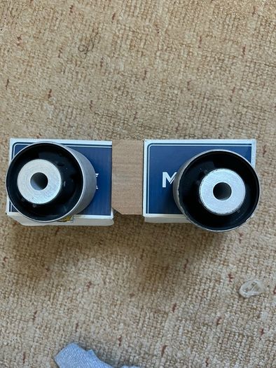 mount control arm bushing left + right