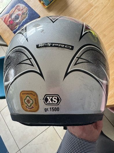 Spotless clean helmets. Ideal for motocross or quad bikes