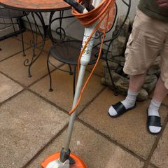 electric strimmer