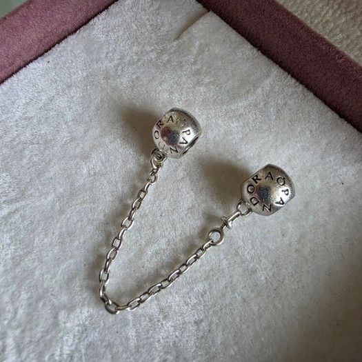 Pandora logo safety chain in good condition,hallmarked