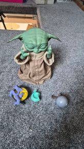 baby yoda toy