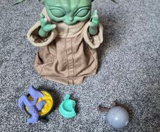 baby yoda toy