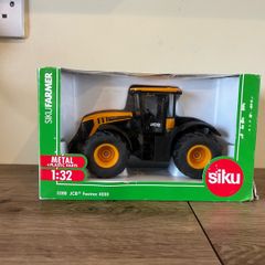 JCB Fastrac 1/32