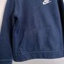 NIKE boys jumper/hoodie.age 5/6 Image 3
