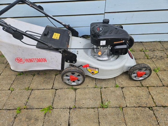 Lawnmower