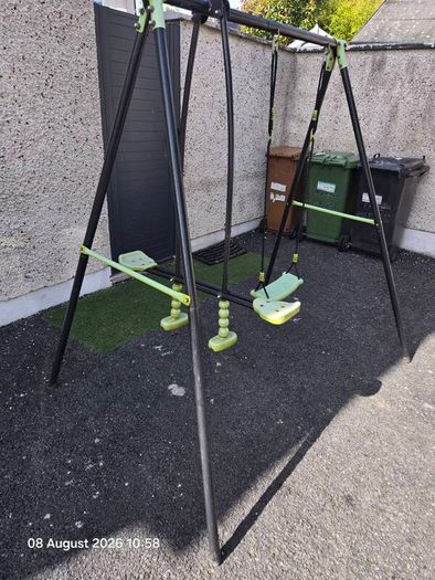 Free Kids Swing
