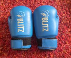 Karate gloves -suit 10 years old