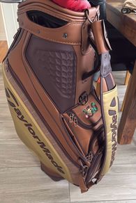 Taylormade Open golf bag tour