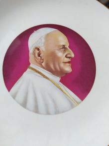 Vintage Ridgewood, USA, Pope John.Plate
