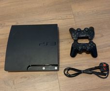 PS3 Slim 500gb with 2 controllers