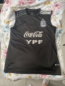 Argentina sleeveless top
