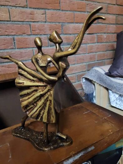 metal sculpture
