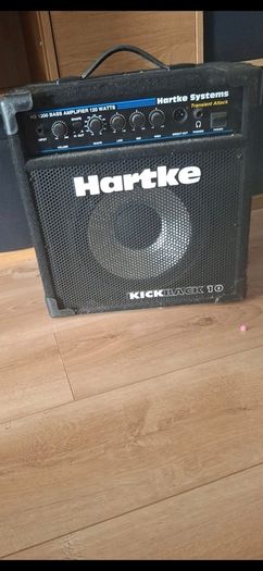 Hartke Kickback 10 Bass Amp