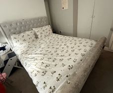 king size bed