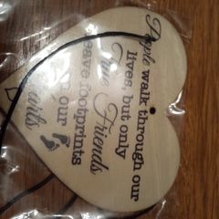 Bnwt wooden heart decorations friend