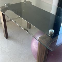 Kitchen table