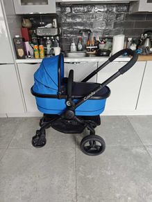 Icandy peach 3 travel system.