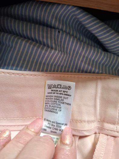 M&S Cropped Trousers Size 14