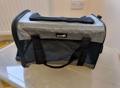Cat carrier, brand new