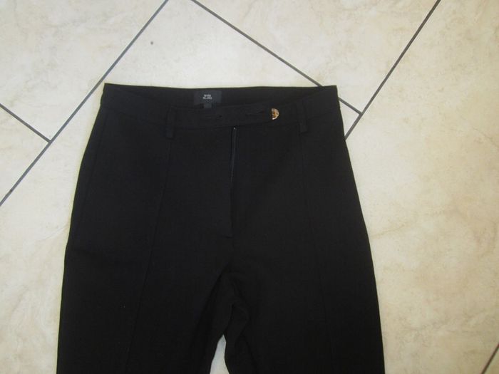 River island   size 8     Black