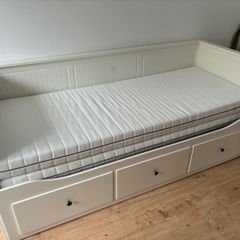 IKEA Hemnes day bed