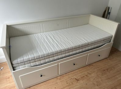 IKEA Hemnes day bed