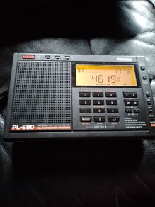 tecsun pl 680 like new sale or swap for sony icf 2001d