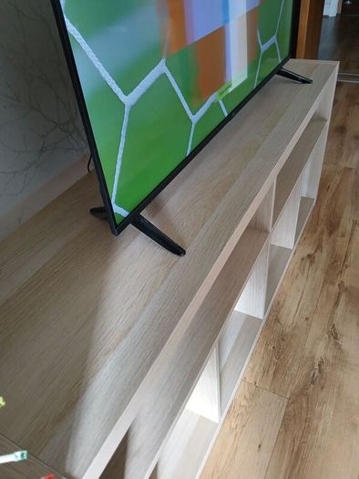 TV shelf