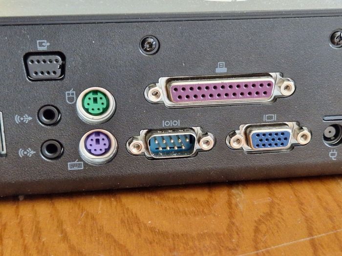 HP Docking Station, Model: HSTNN-I11X, in excellent Condition