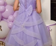 Girls Confirmation Dress 250ono