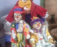 Three clowns