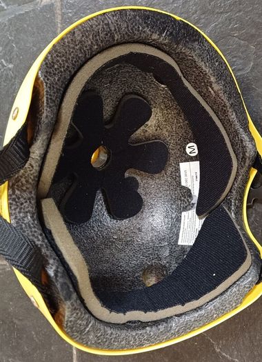 Minion Kids Helmet (M)