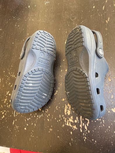 kids crocs size 1 NAVY