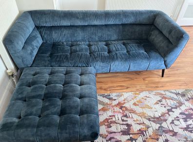 Harvey Norman, Indy Collection 3-seater, 2-seater and foot rest. 5 years old
