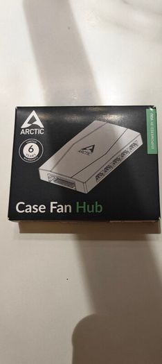 pc fan hub Arctic