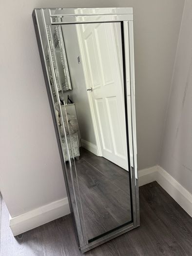 Mirror Jewellery Storage