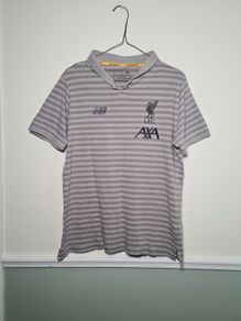 Liverpool 2019/2020 polo shirt striped beige Size medium New Balance