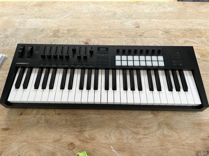 Novation Launchkey 49 MK4 USB MIDI Keyboard Controller