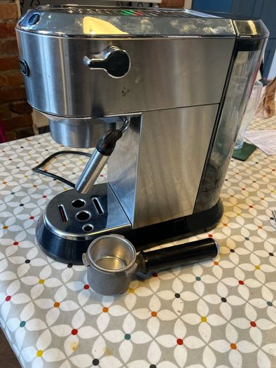 DeLonghi Dedica EC680M Espresso Machine faulty/spares or repairs