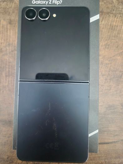 Samsung Z flip 7