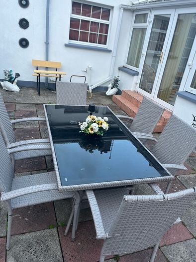 7 piece rattan garden furniture