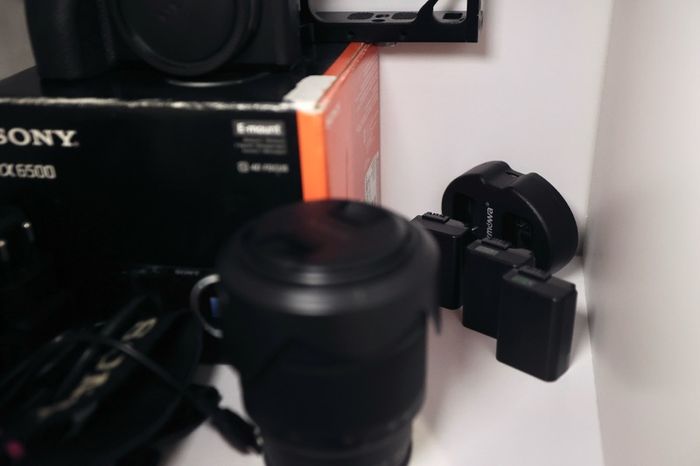 Sony a6500 & Sony FE 28-70mm OSS Lens , Full Kit, Box & 3 Batteries