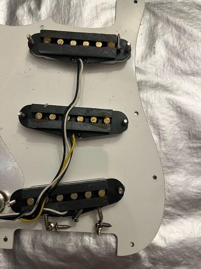Fender Stratocaster squier single coil pickup bridge middle neck electric guitar parts accessories