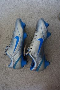 Football Boots Nike Mecurial Vapor II Sliver/Blue (2004) Size 8.5UK SG