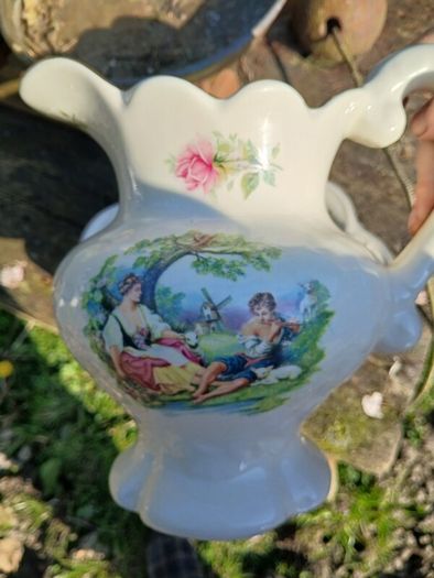 Staffordshire jug and basin