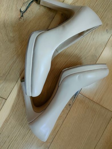 Ladies court nude M&S